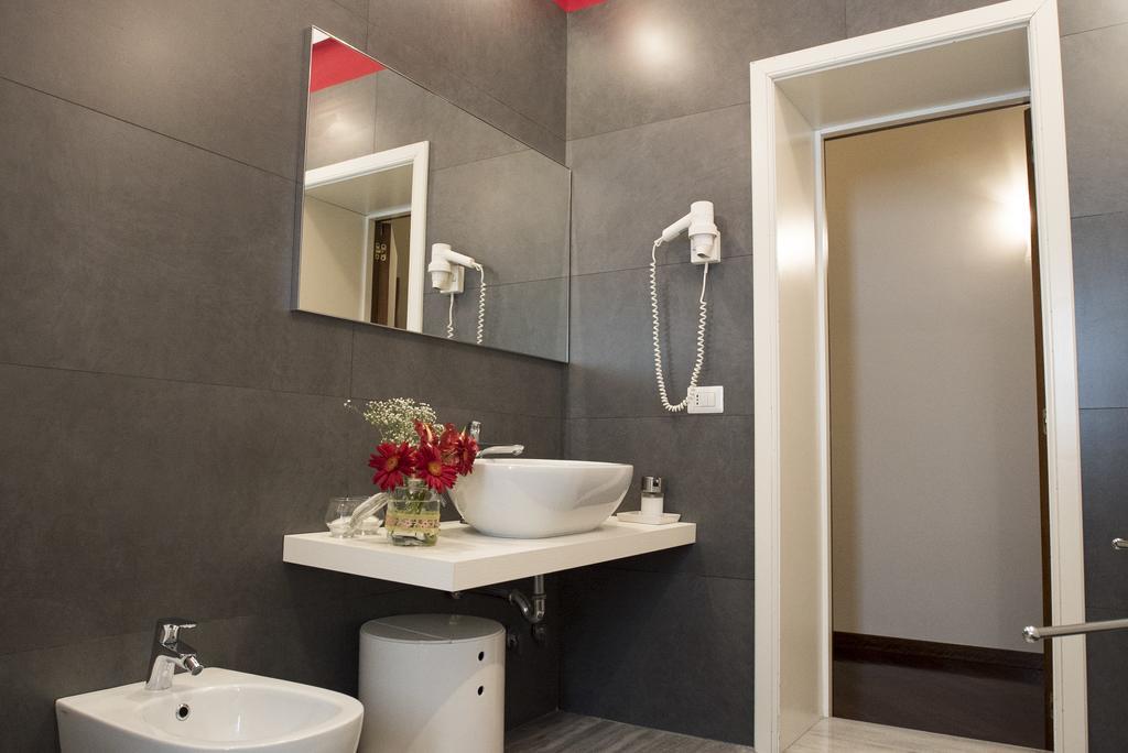 B&B Domus Garibaldi Salerno Exteriér fotografie