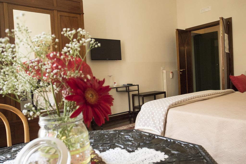 B&B Domus Garibaldi Salerno Exteriér fotografie