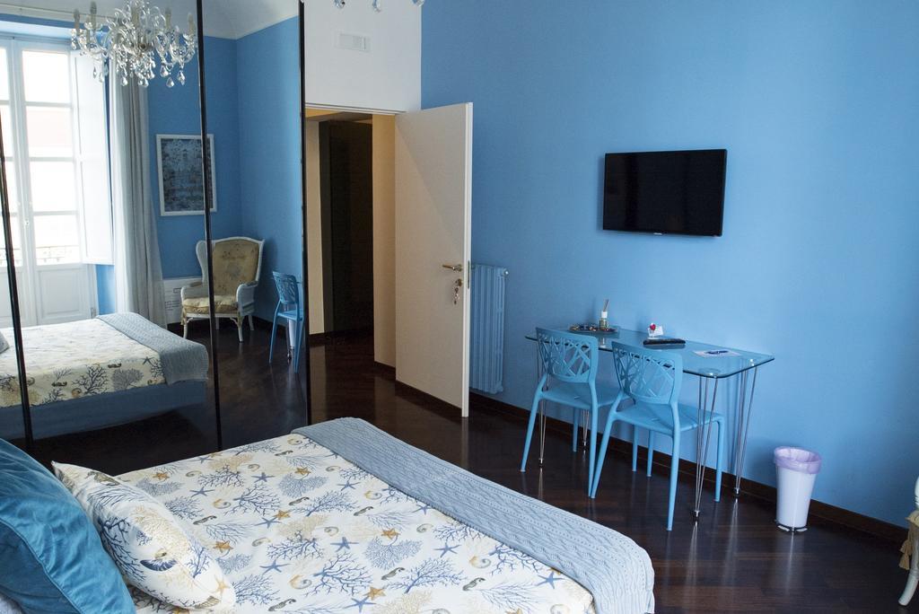 B&B Domus Garibaldi Salerno Exteriér fotografie
