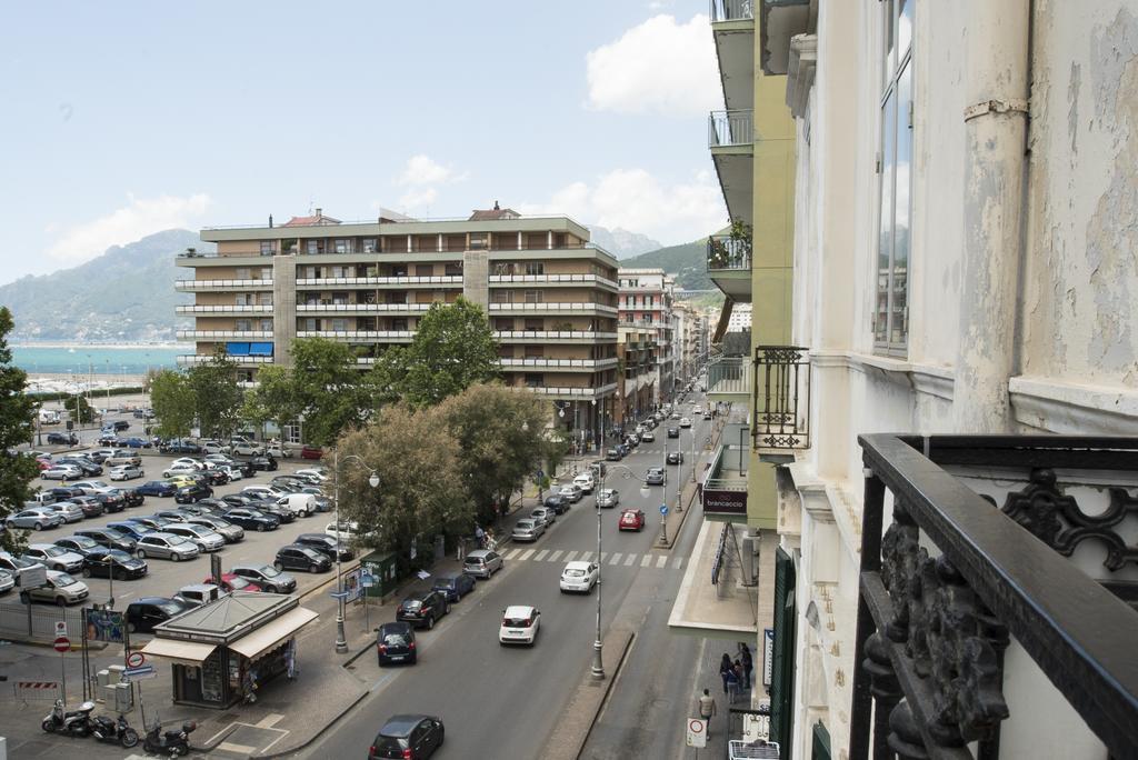 B&B Domus Garibaldi Salerno Exteriér fotografie