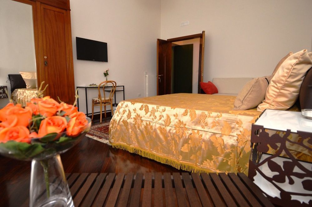 B&B Domus Garibaldi Salerno Exteriér fotografie
